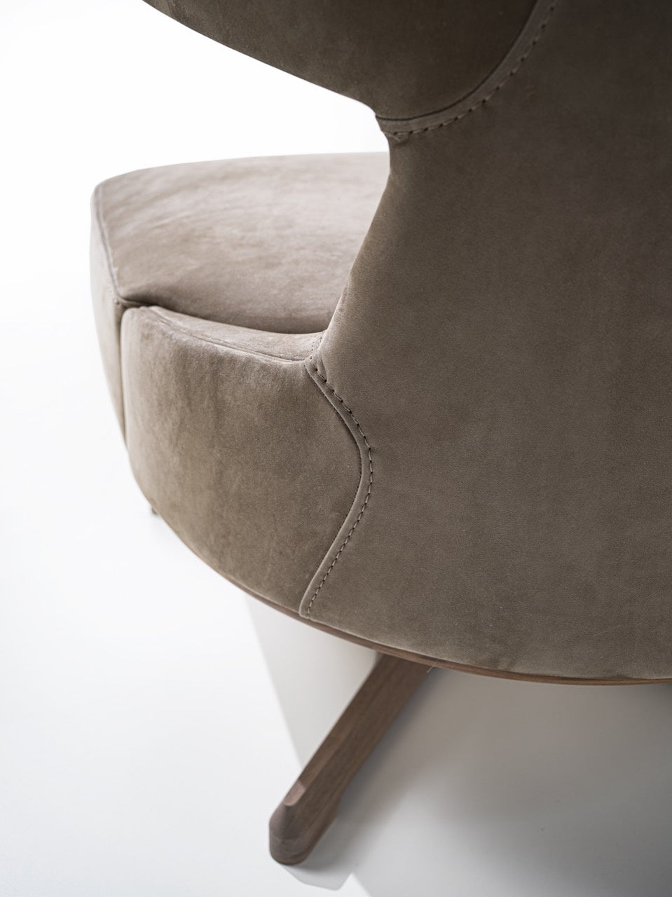 Argo Armchair