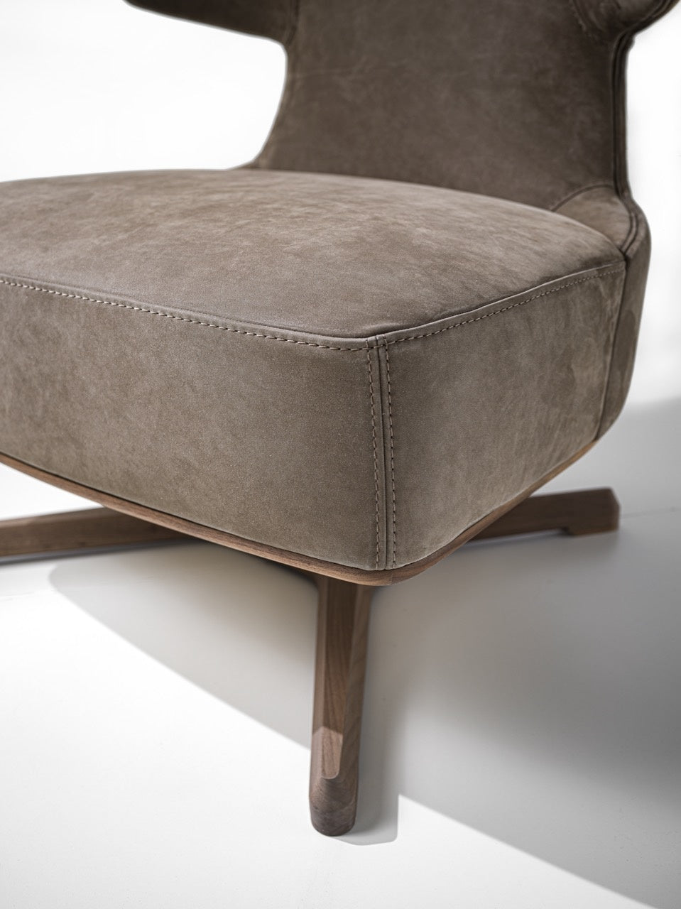 Argo Armchair