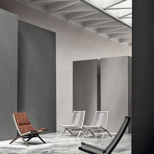 Huli Armchair