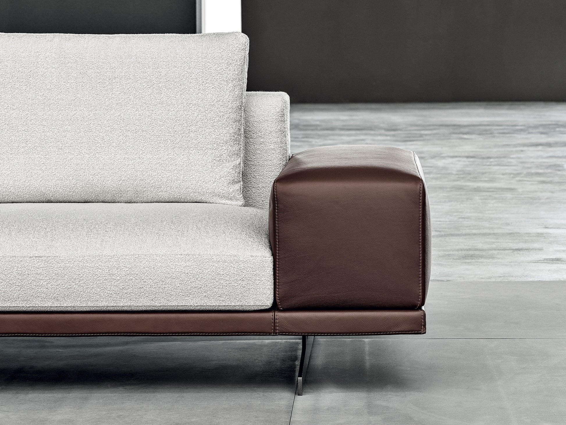 Horizon Sofa