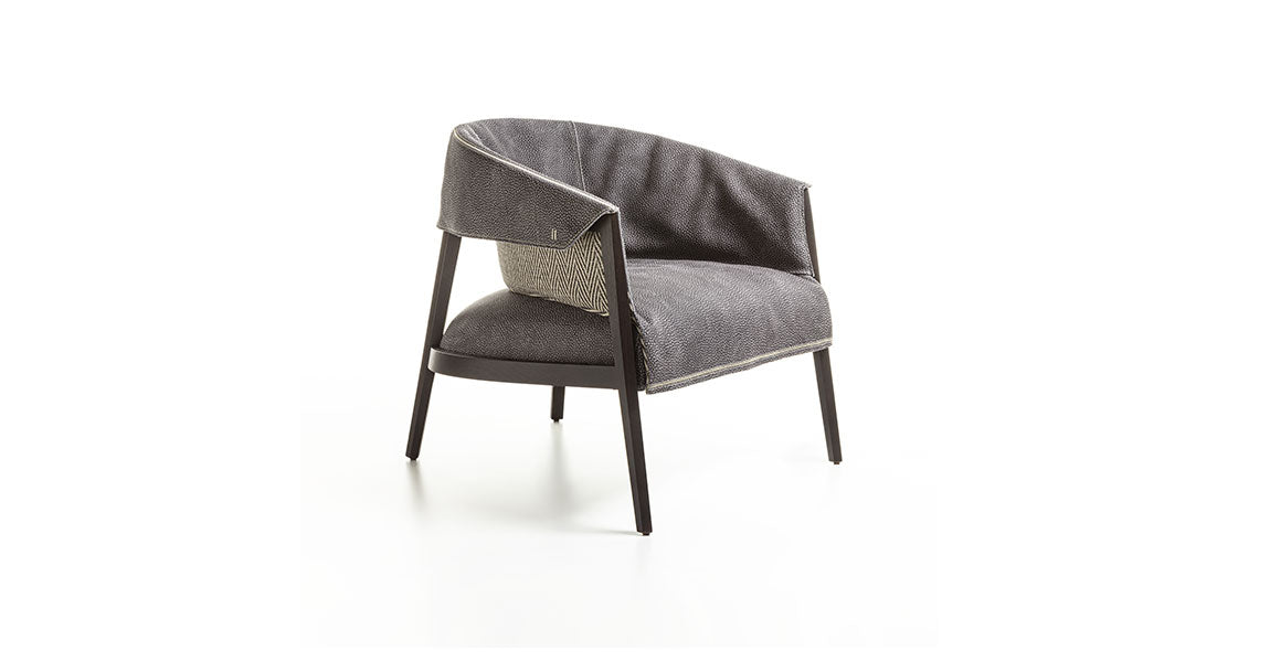 Liza Armchair