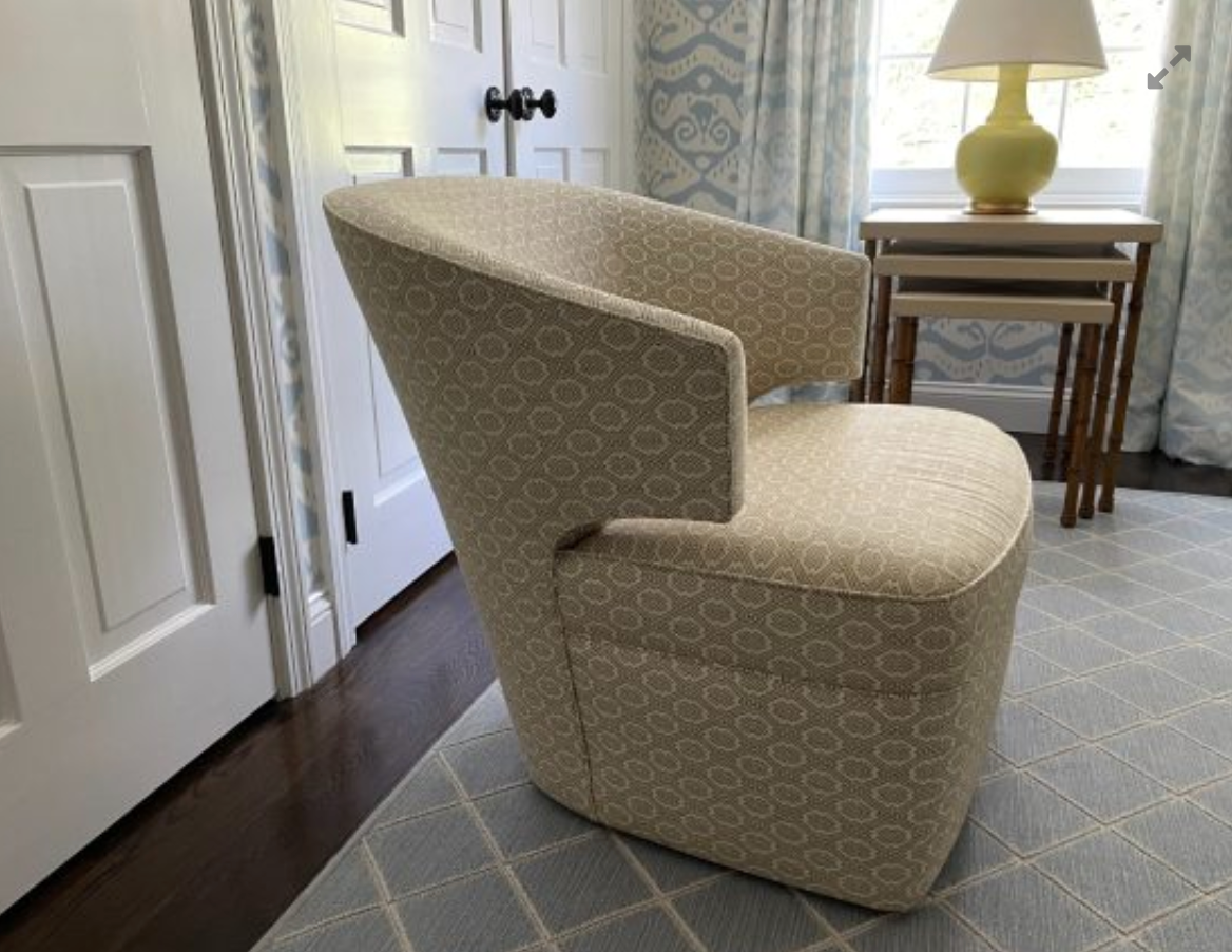 Lana Club Chair (Swivel)