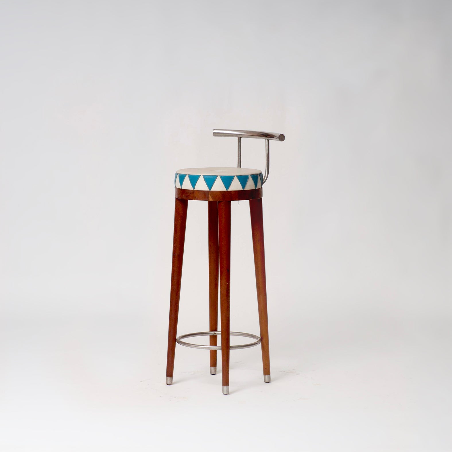 Tribu Bar Stool