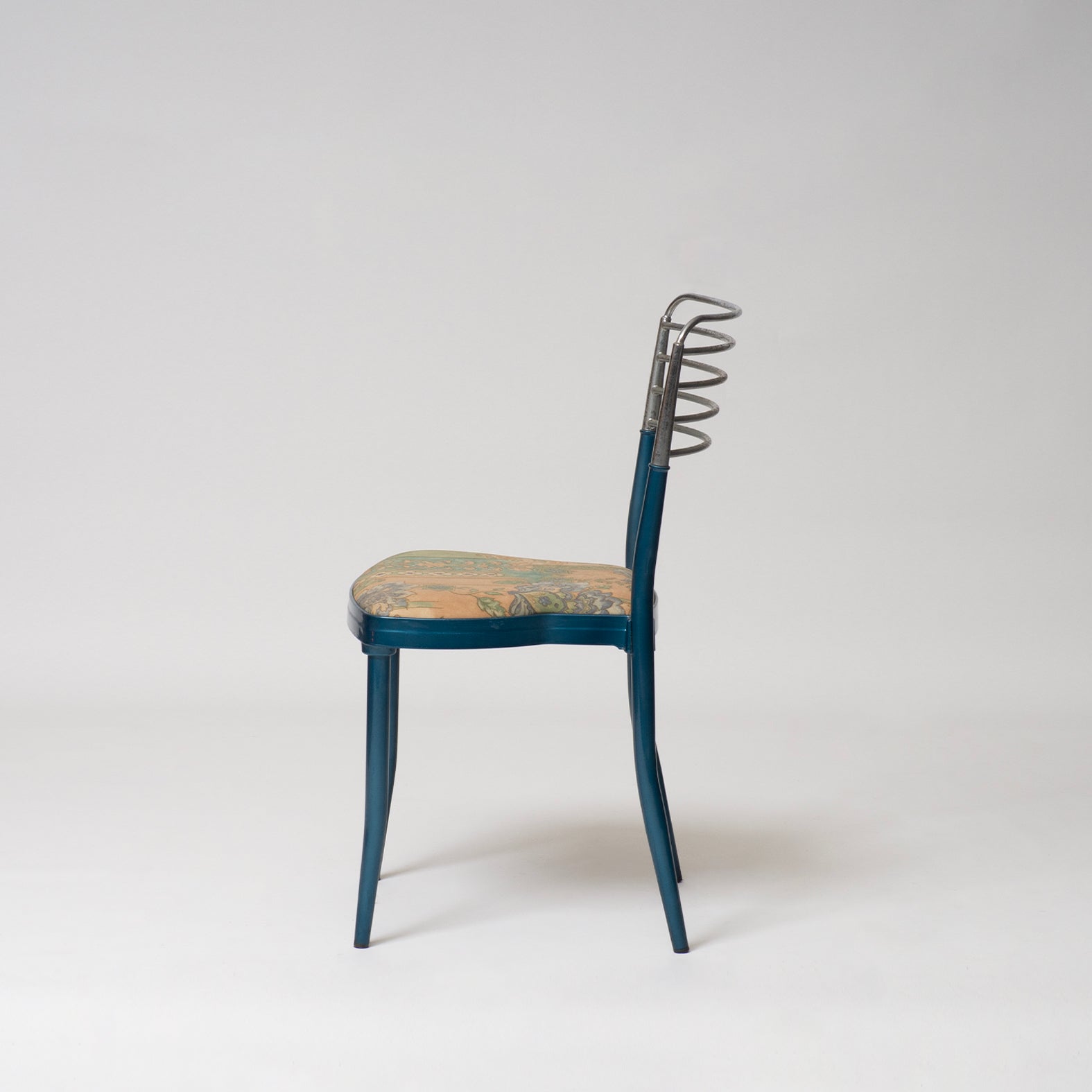 Item 060,061 Chair