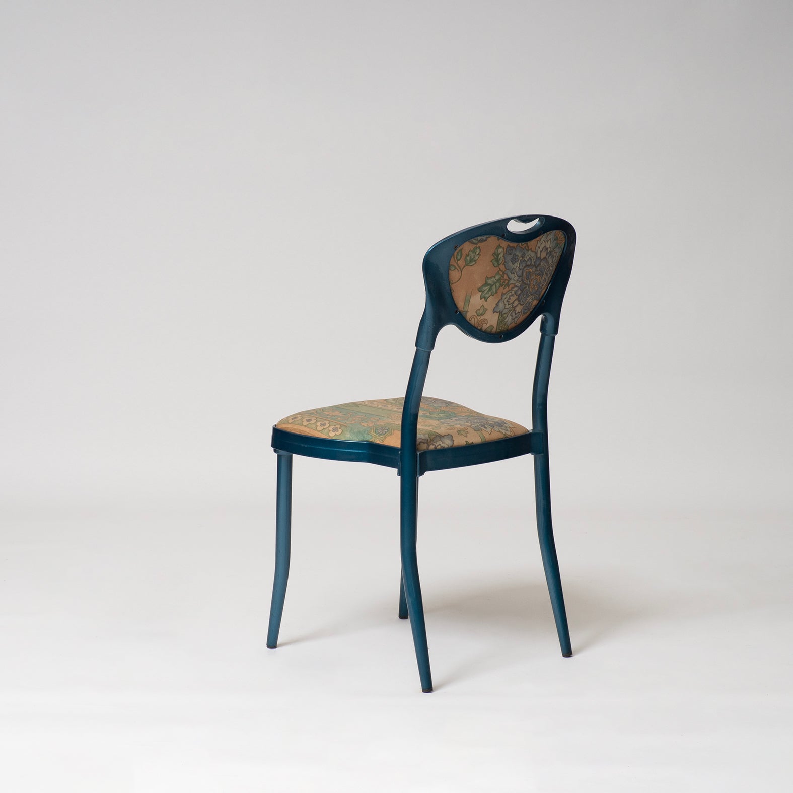 Item 060,061 Chair