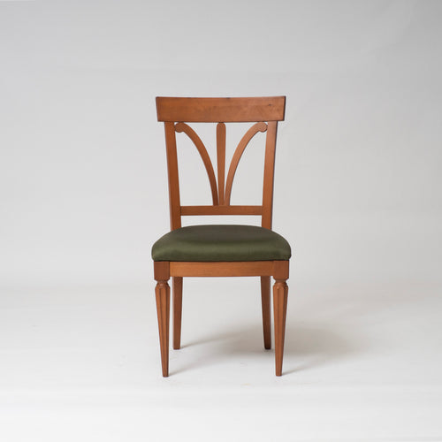 Mary Chair