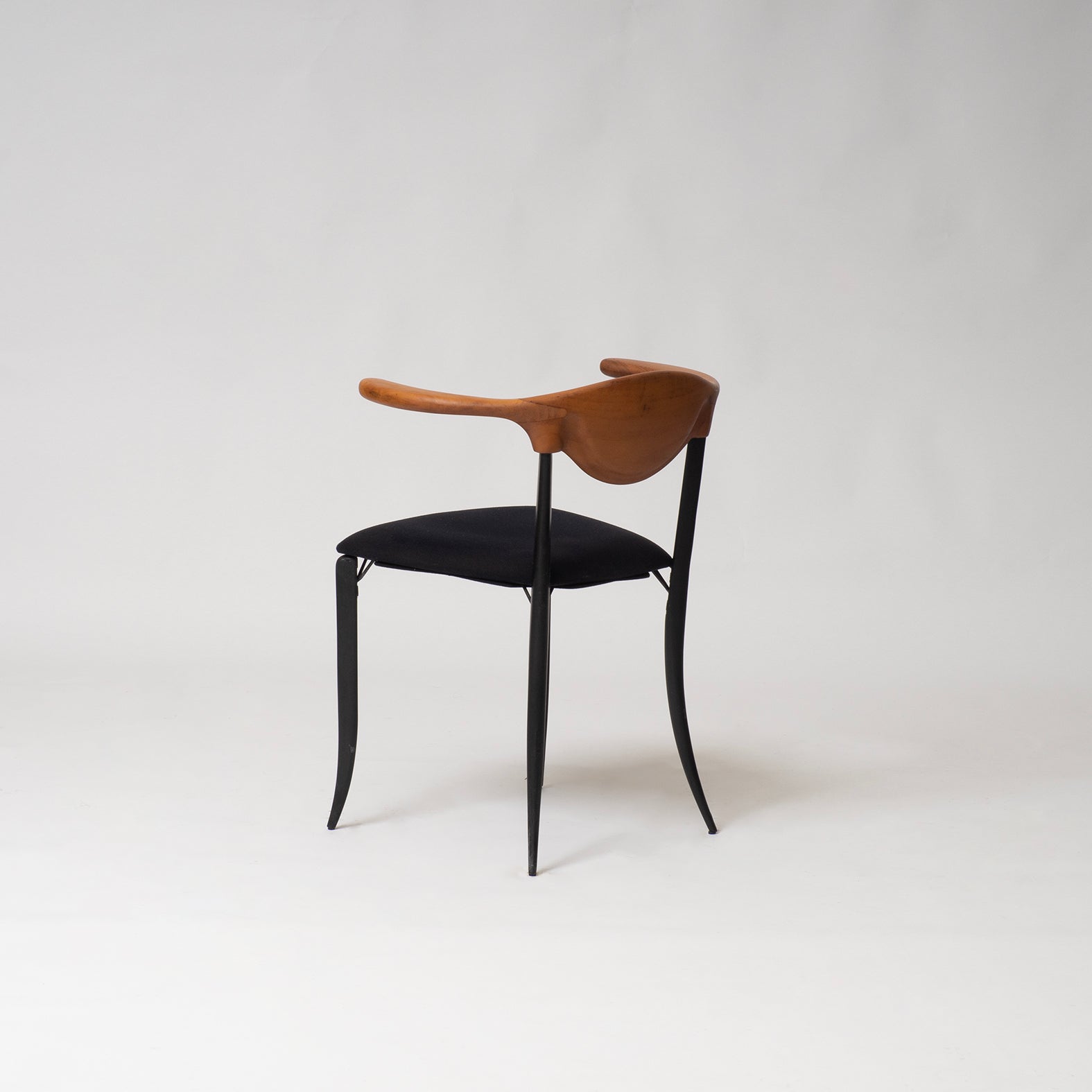 Elbina Chair