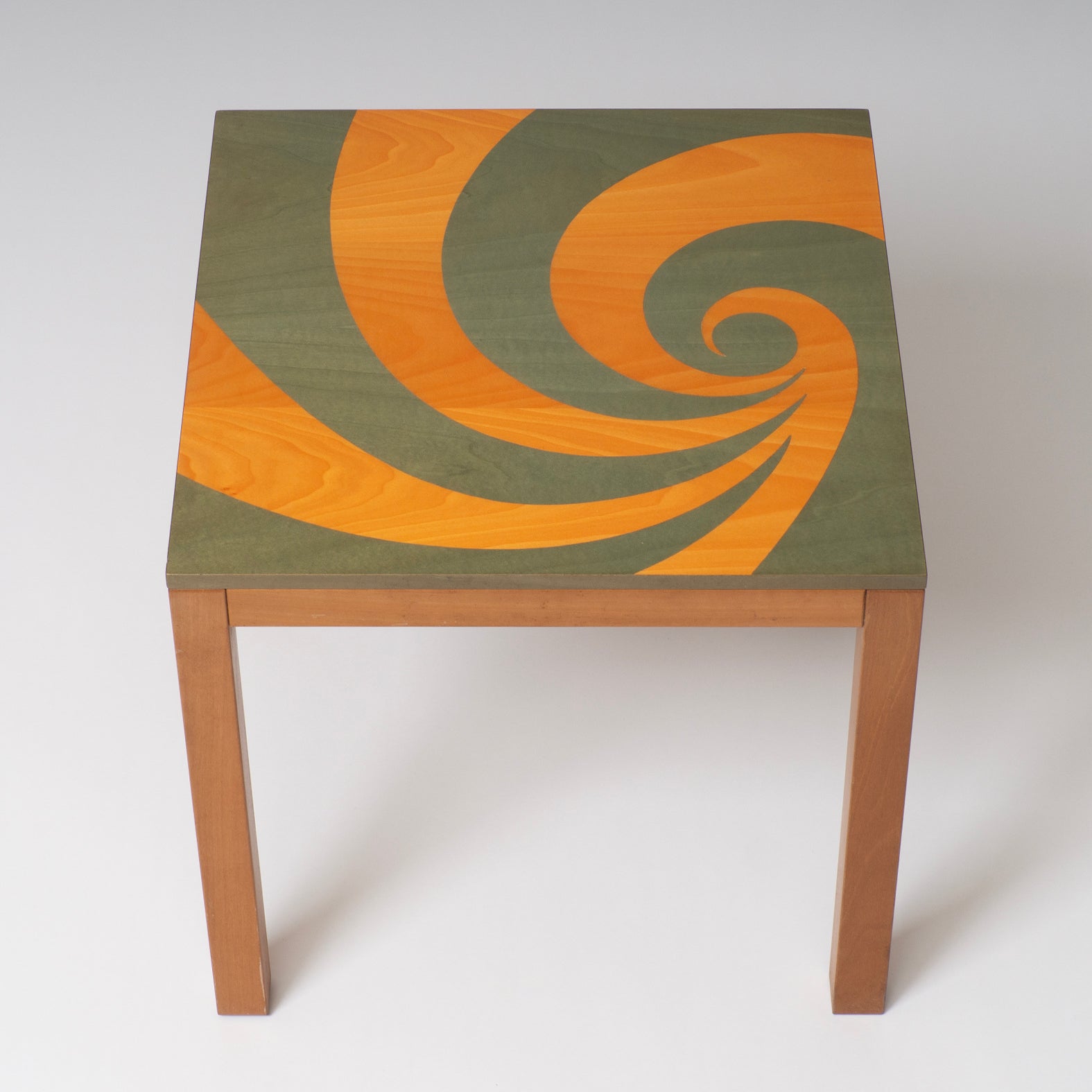 Dallmata Side Table