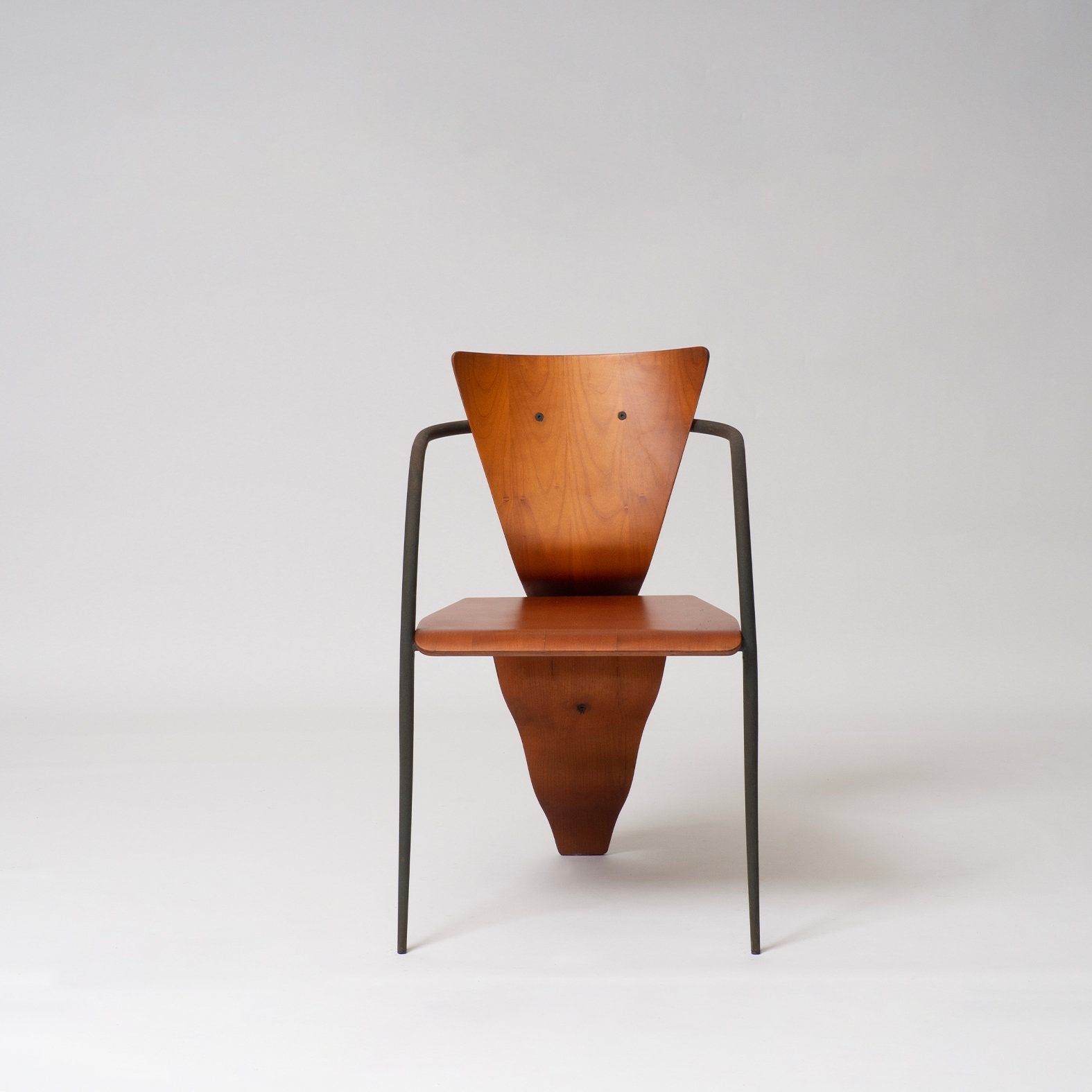 Le Belle Armchair by Swaya & Moroni