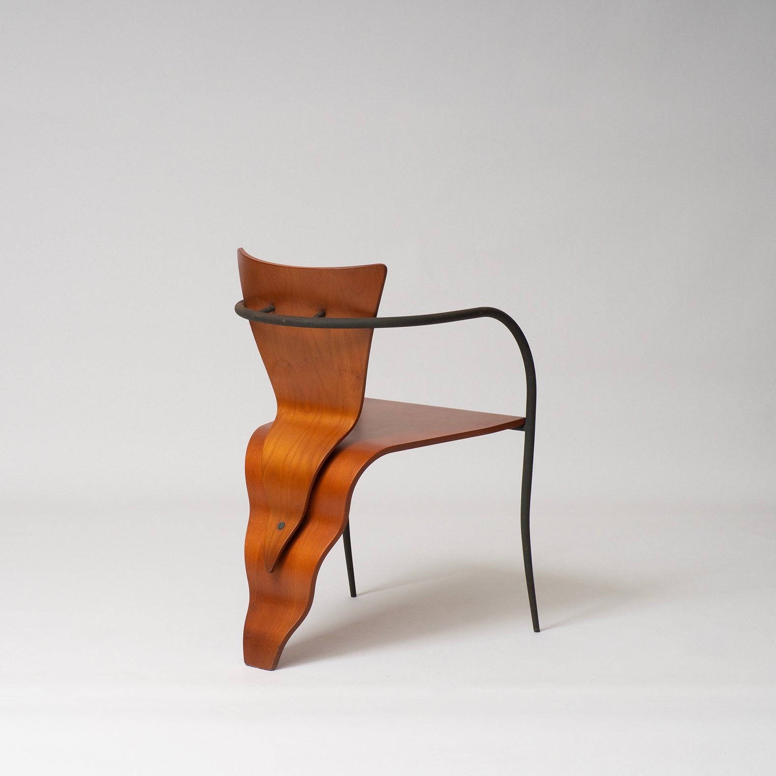 Le Belle Armchair by Swaya & Moroni