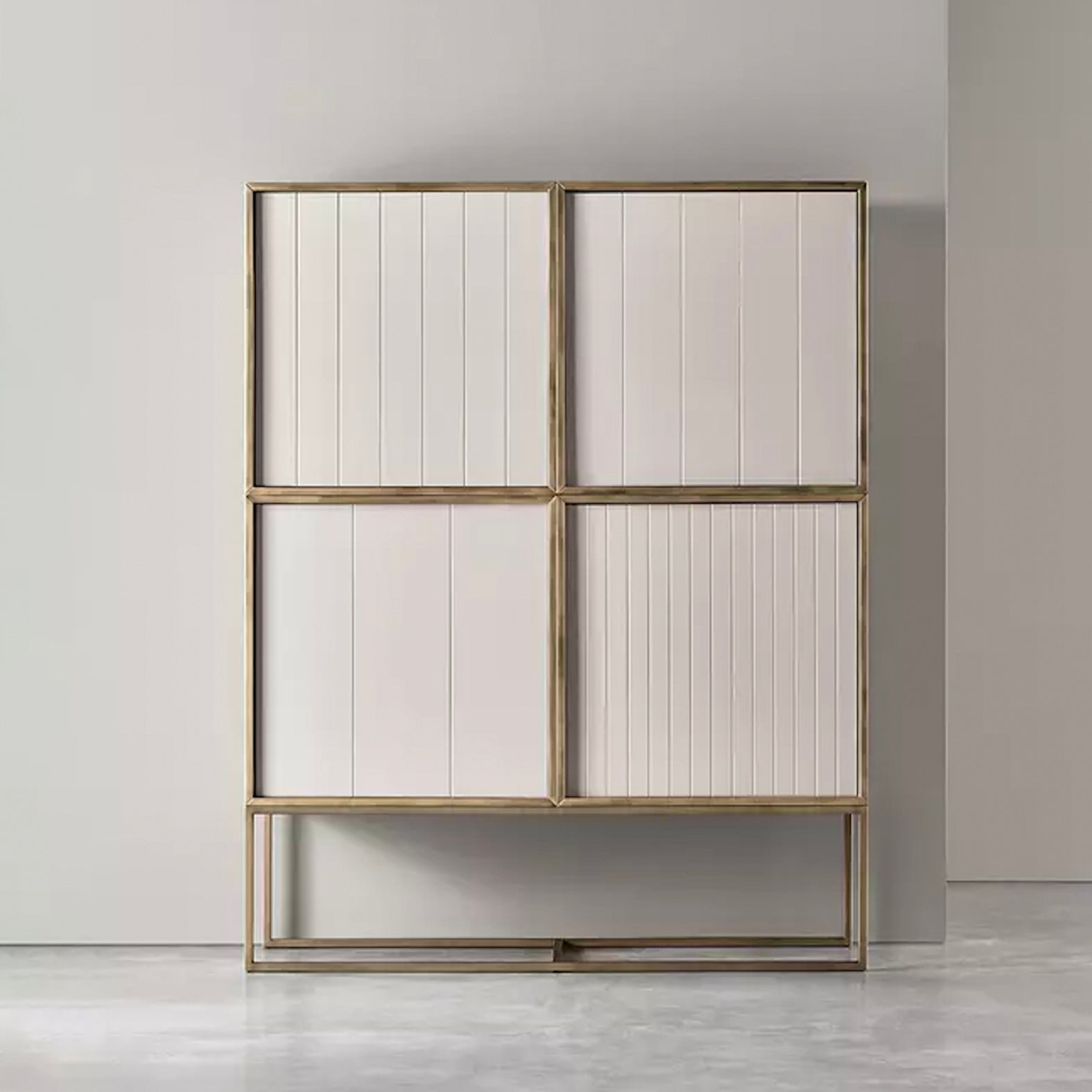 Amadeus Cabinet