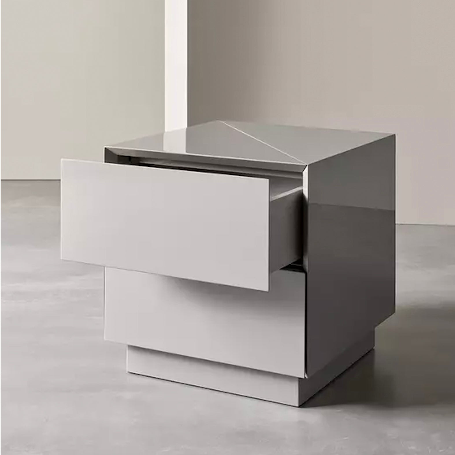 Karl Bedside Table