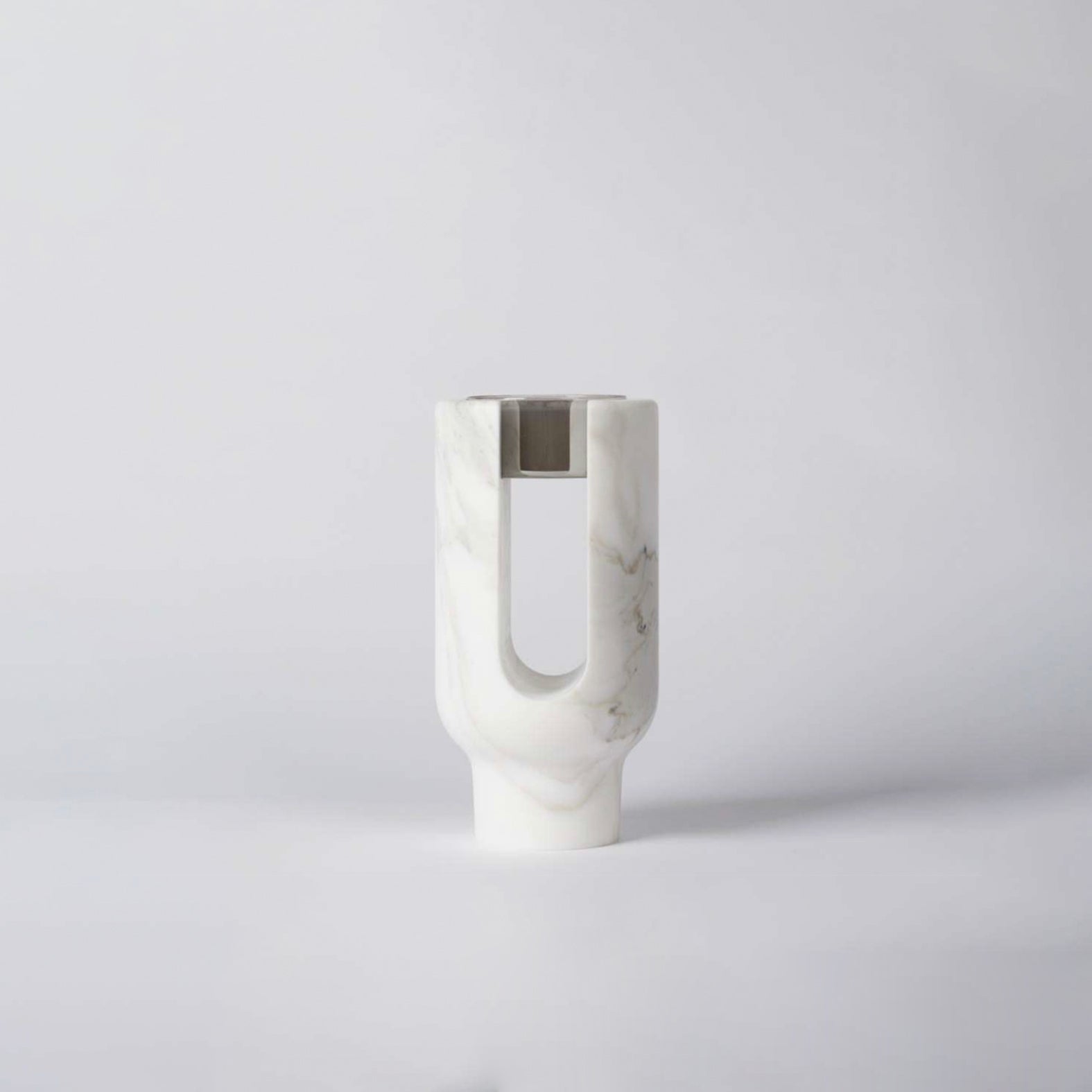 Lyra Candle Holder