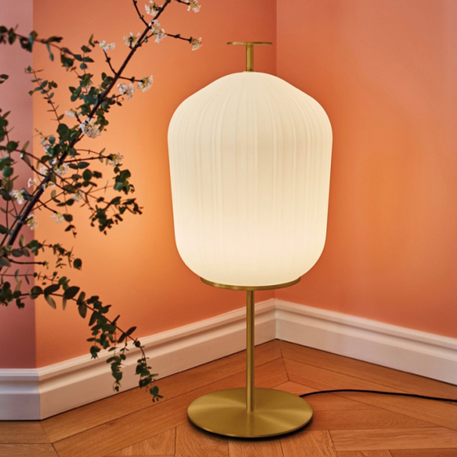 Plissée Floor Lamp