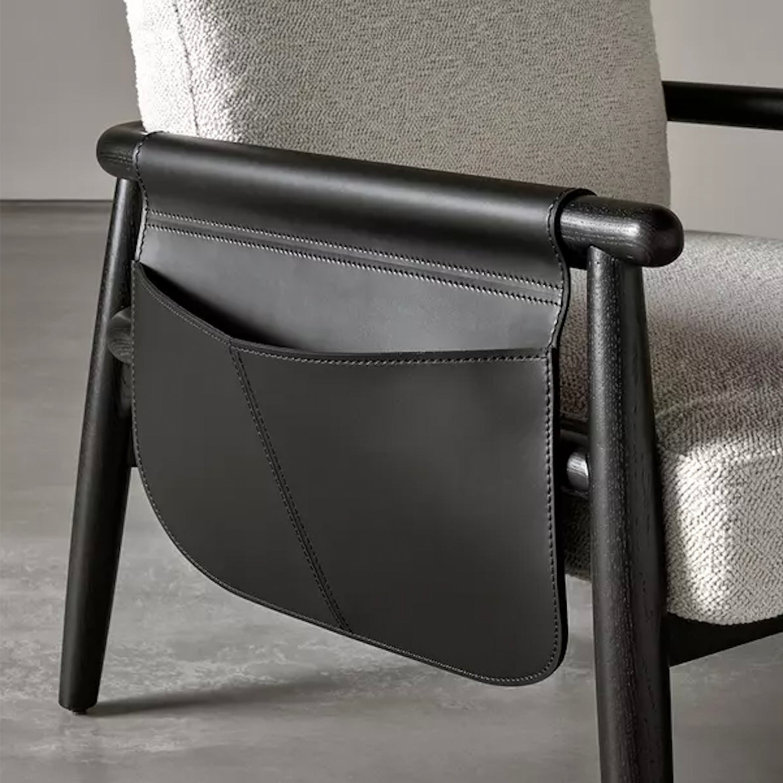 Teresa Armchair