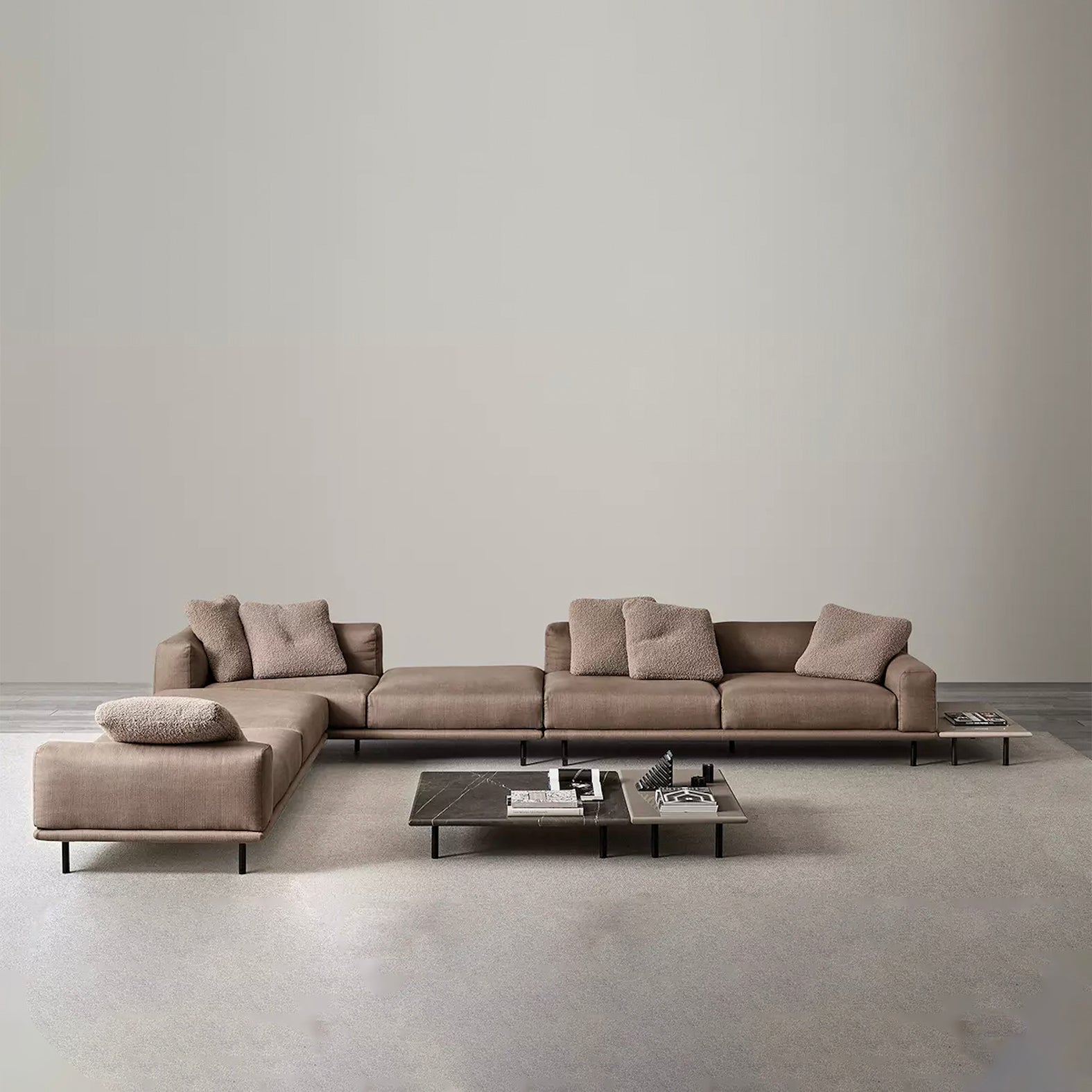 Timothy KUOIO Sofa