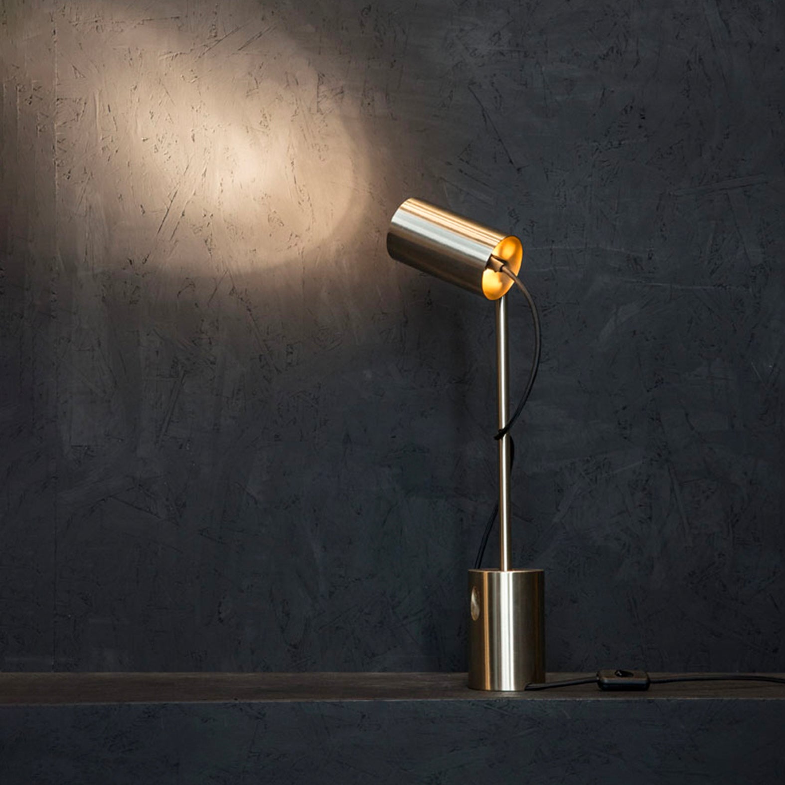 Brass Table lamp | Edizioni